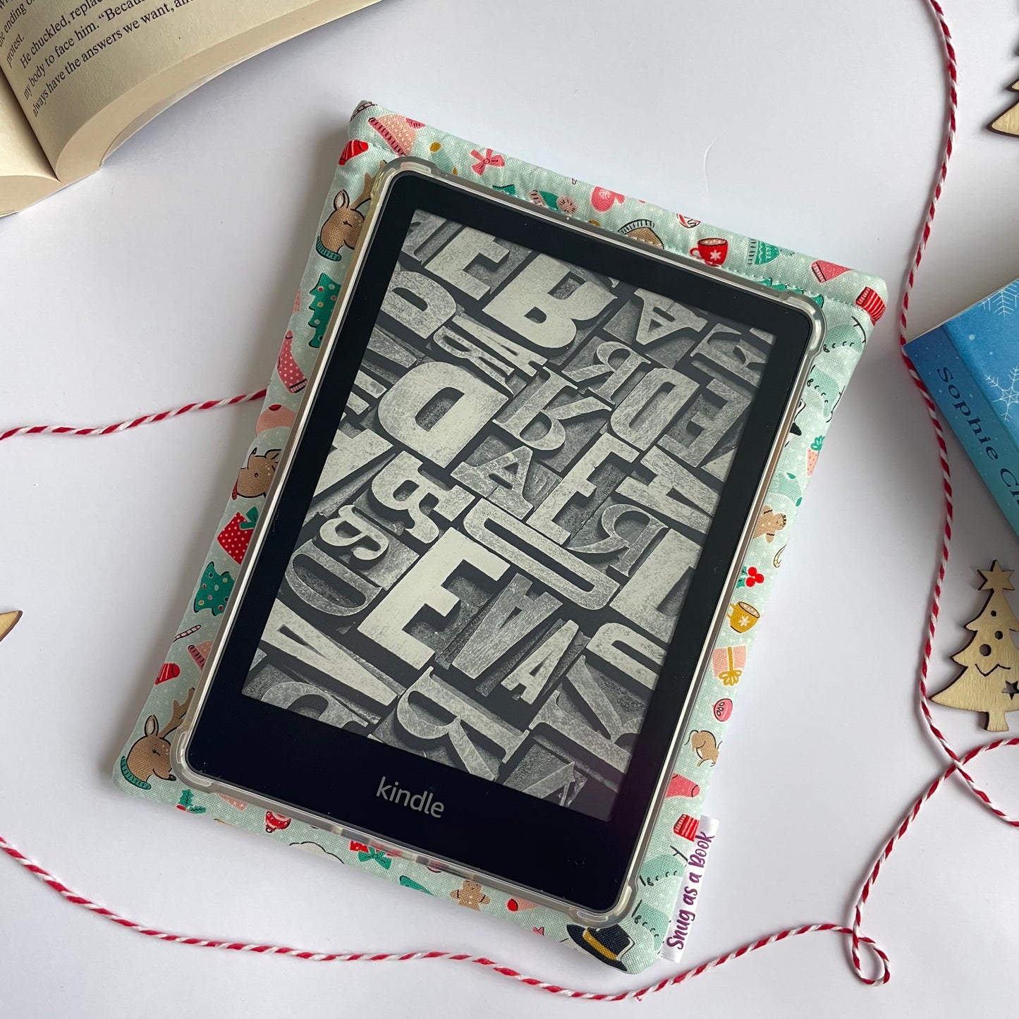 Christmas Icons Kindle Sleeve