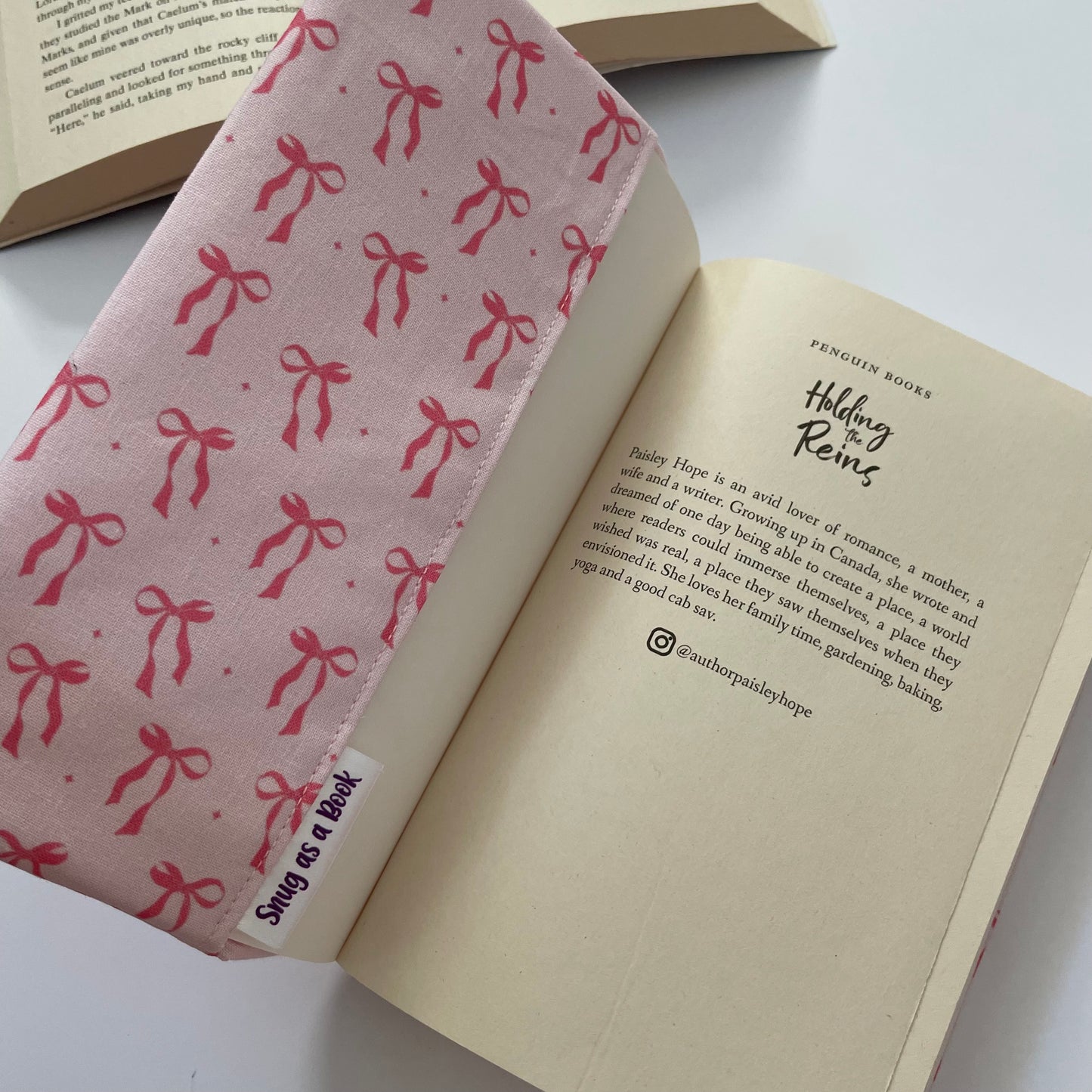 Bow Fabric Dust Jacket