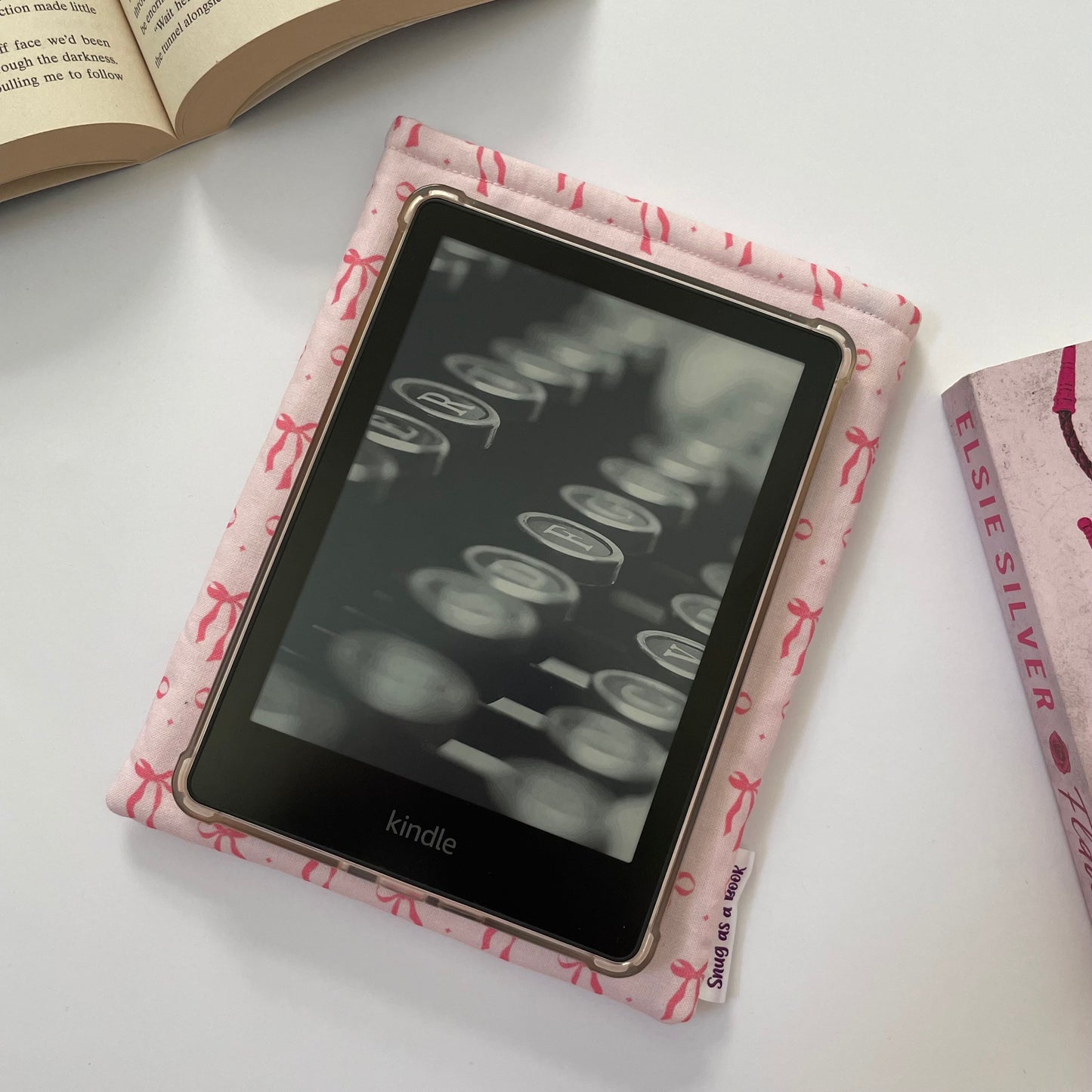 Bow Kindle Sleeve