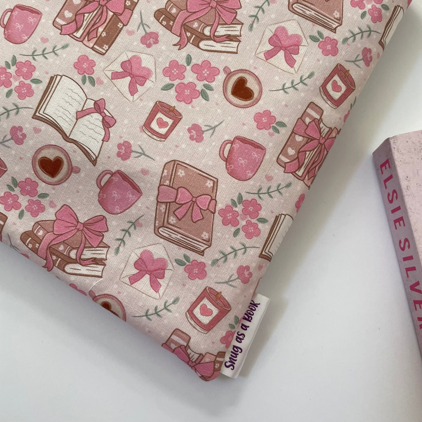 Books and Bows Kindle Sleeve