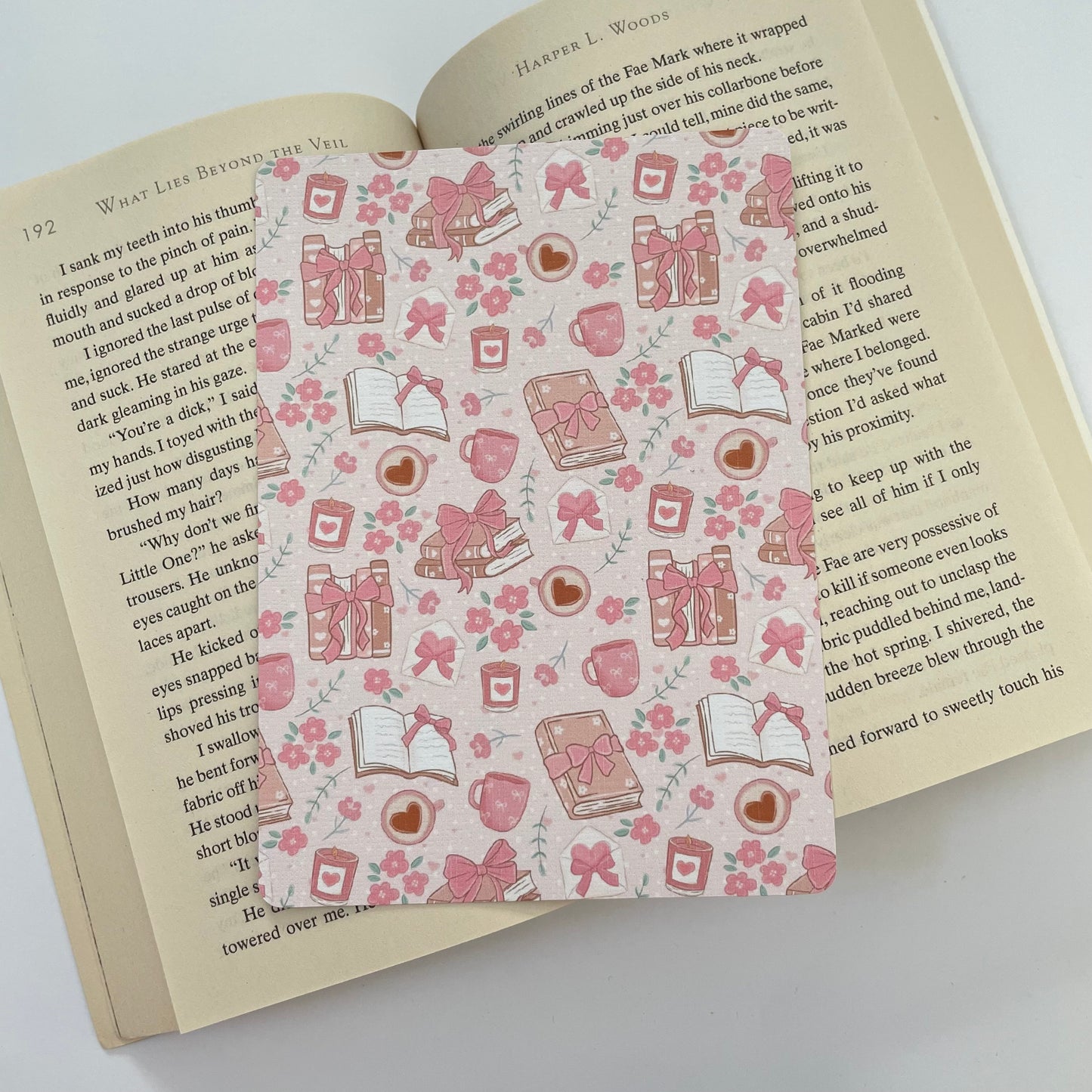Books and Bows Kindle Paperwhite Insert
