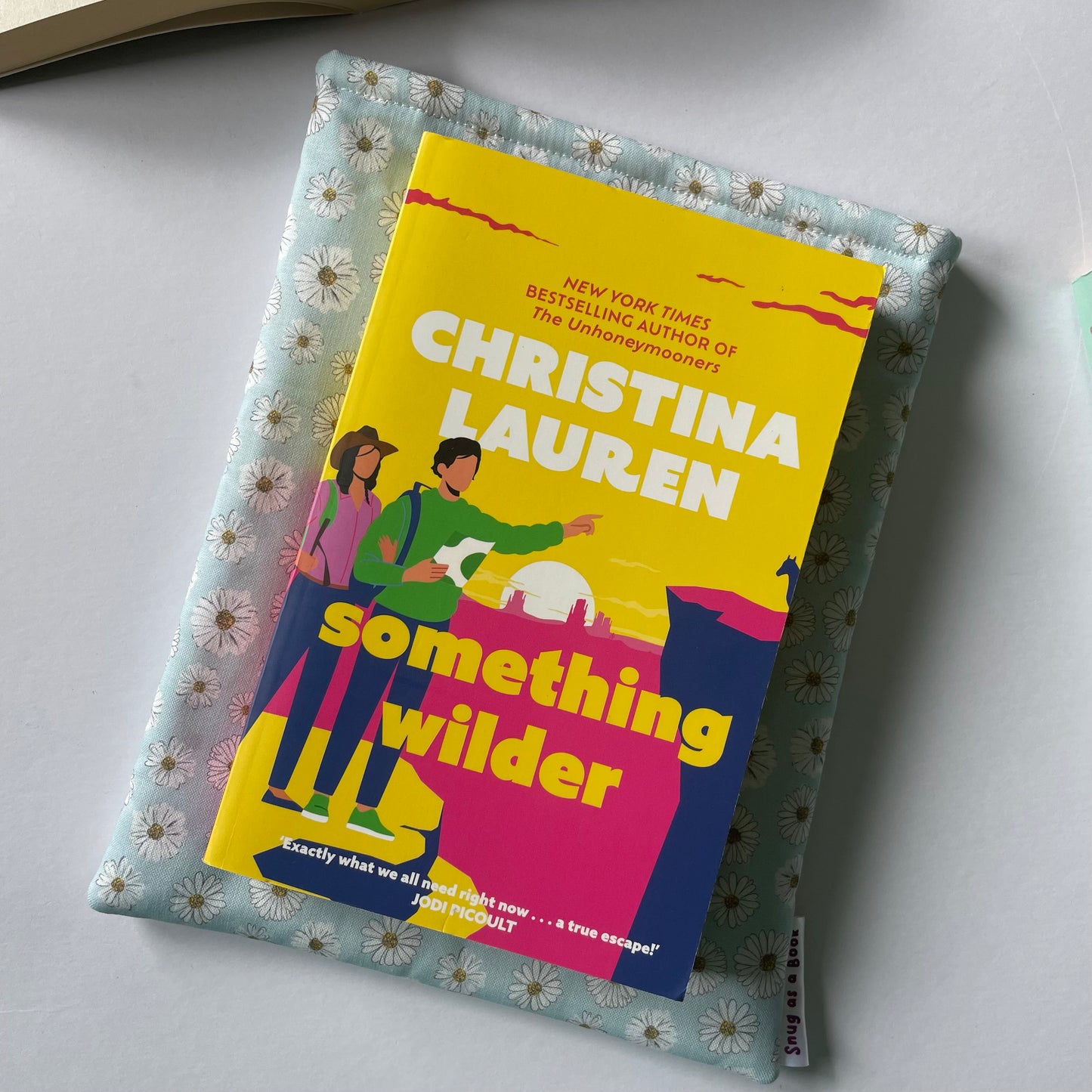 Daisy Book Sleeve