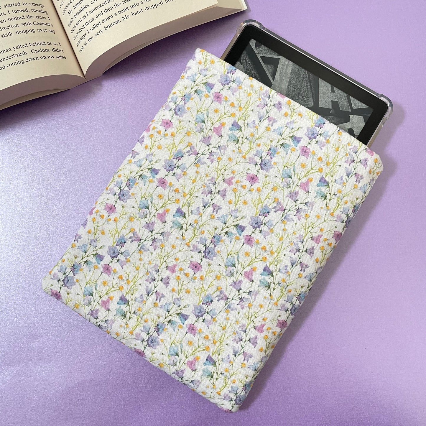 Floral Kindle Sleeve
