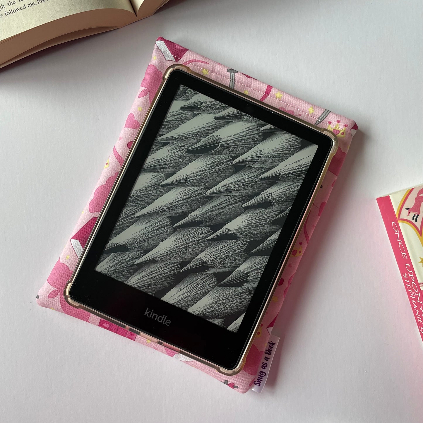 Romantasy Kindle Sleeve
