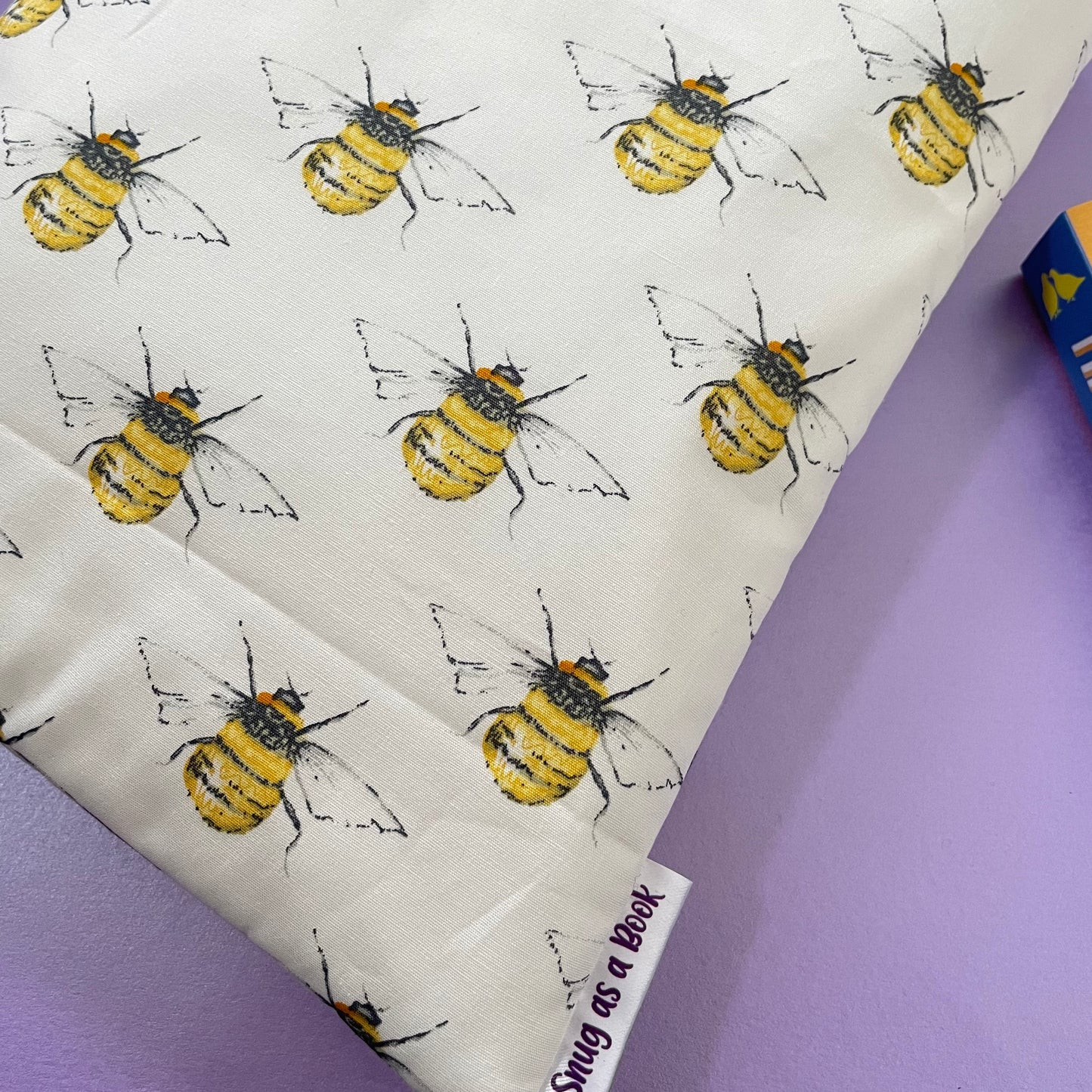 Bumblebee Book Sleeve