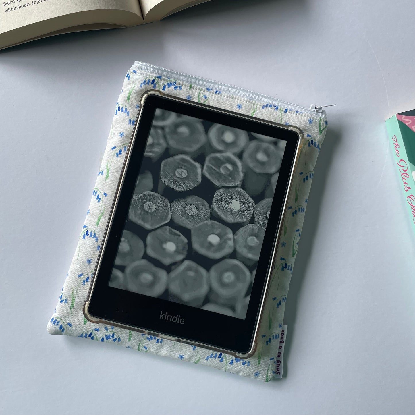 Bluebell Kindle Sleeve