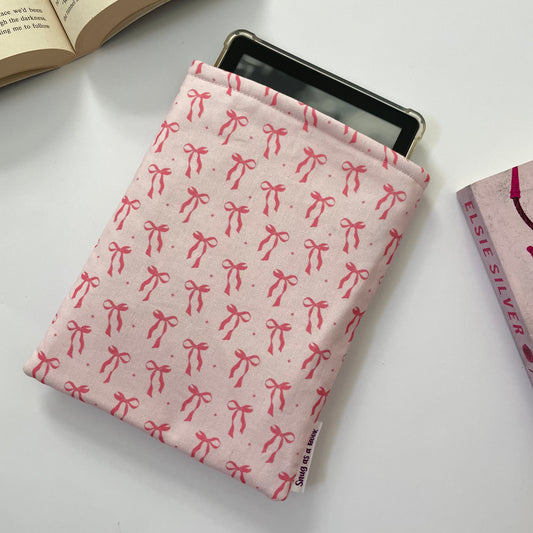 Bow Kindle Sleeve