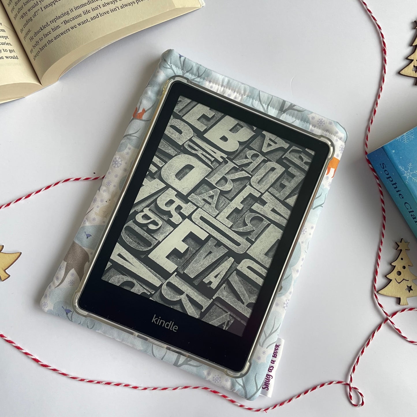 Winter Wonderland Kindle Sleeve