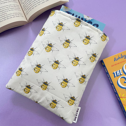 Bumblebee Book Sleeve