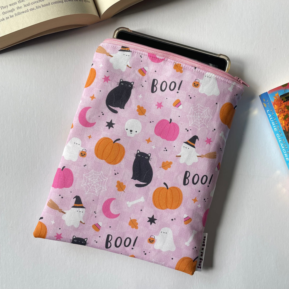 Spooky Kindle Sleeve