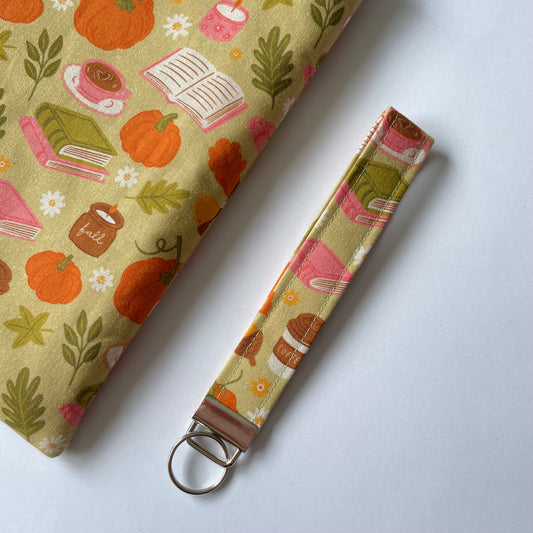Cosy Autumn Keyring