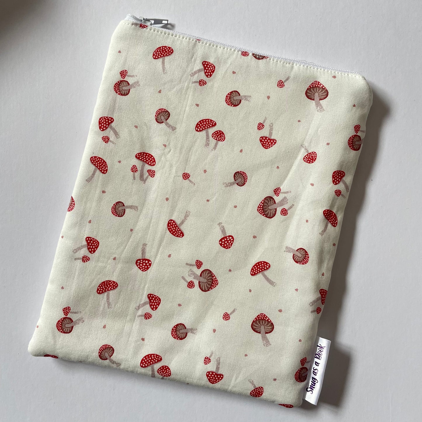 Mushroom Kindle Sleeve with zip