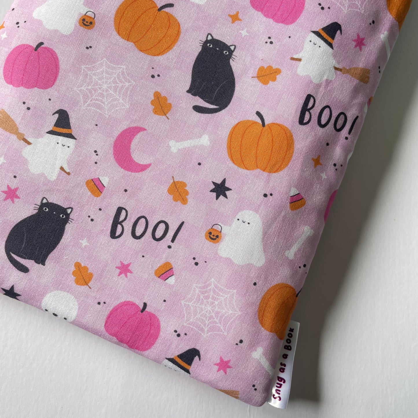 Spooky Kindle Sleeve