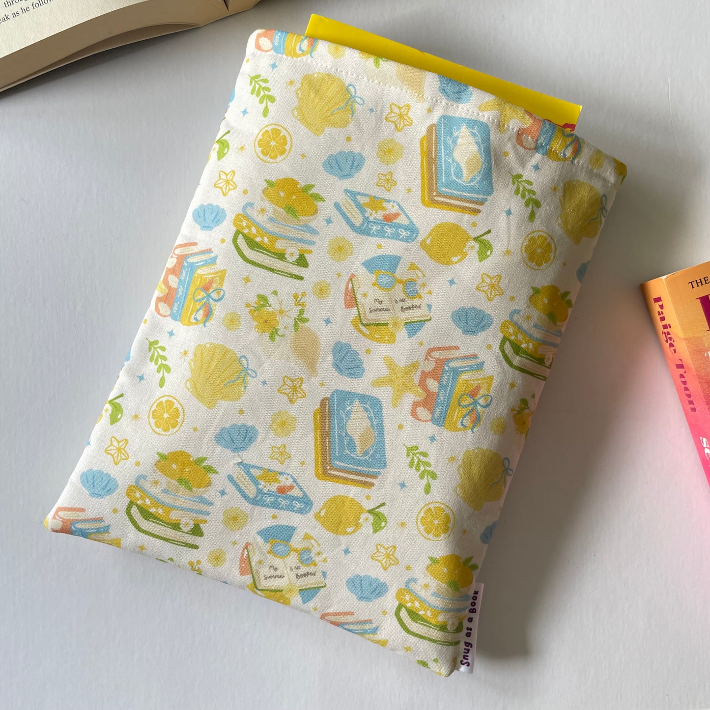 Summer Reading Book Sleeve