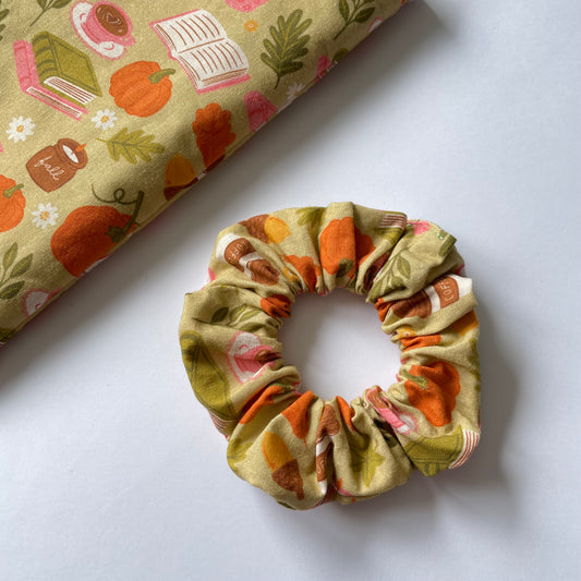 Cosy Autumn Scrunchie