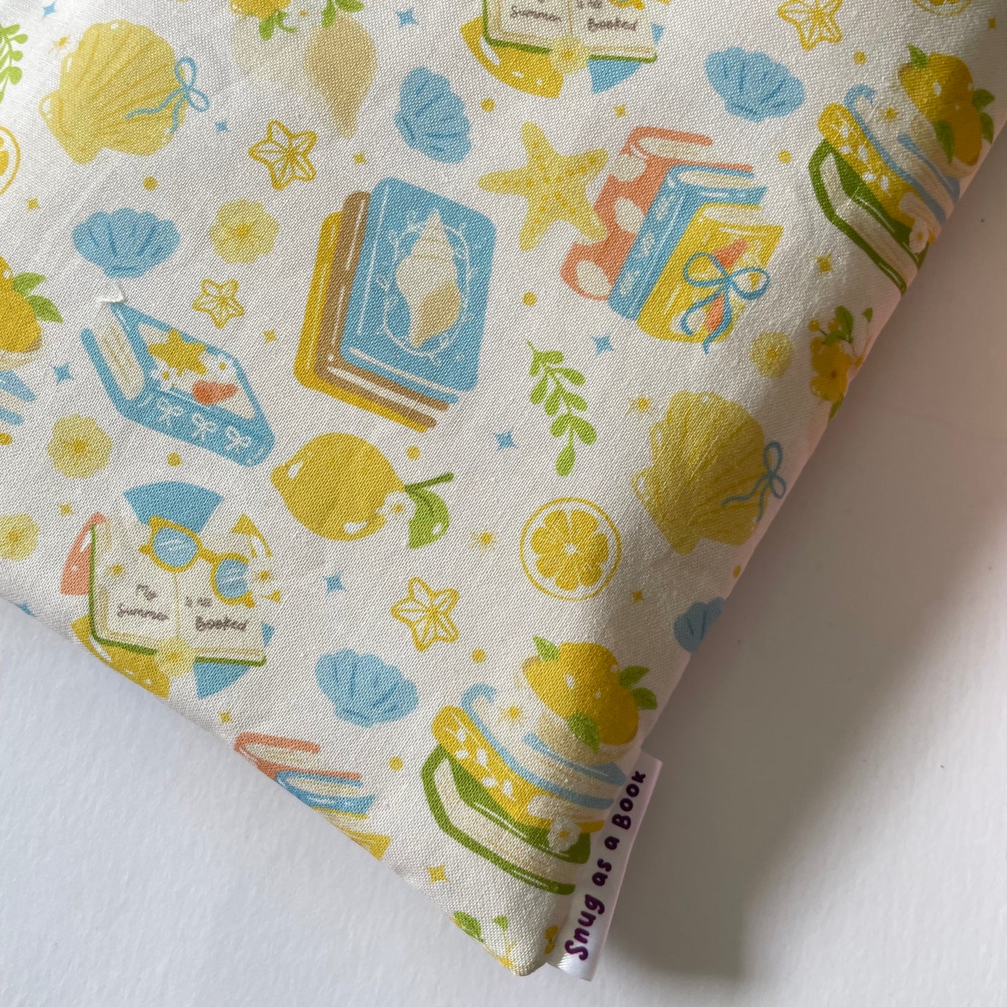 Summer Reading Book Sleeve