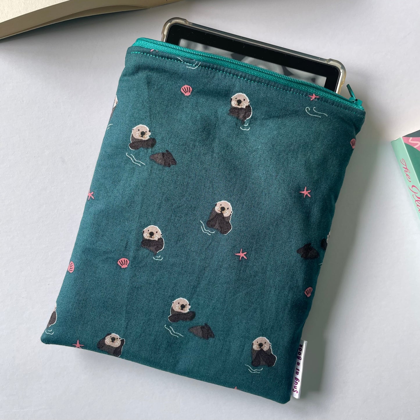 Otter Kindle Sleeve