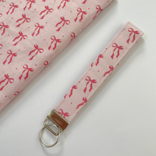Bow Keyring