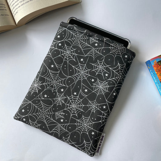 Spiderweb Kindle Sleeve